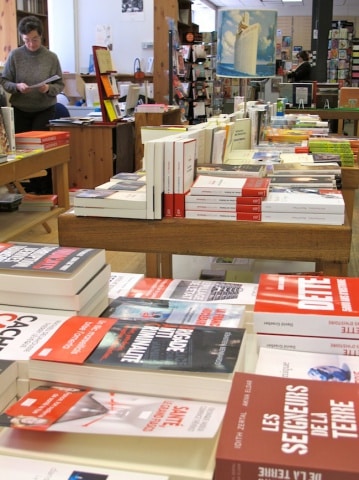 Libraires indépendants : Chemain à Voiron Les libraires mobilisés contre Leclerc