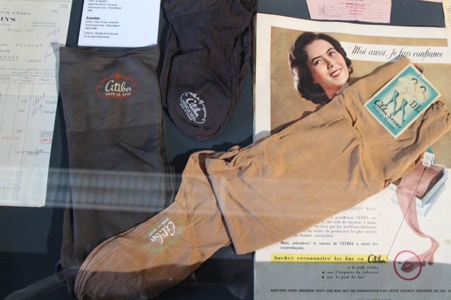 Des bas Citiba exposés au Musée de la Viscose d'Echirolles © Maïlys Medjadj - Place Gre'net