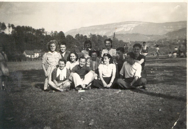 En haut à droite, Georges Weill, qui se cachait dans une colonie de vacances à Pont-de-Beauvoisin, Isère © André Weill