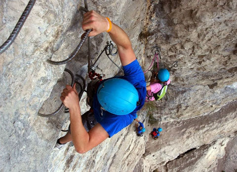 Via Ferrata. © vertical-aventure.com
