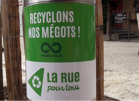Sérigraphie des cendriers - © Joël Kermabon - placegrenet.fr