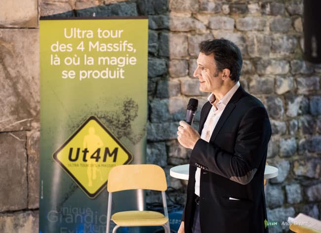 Ut4MSousLesEtoilesEricPiolle