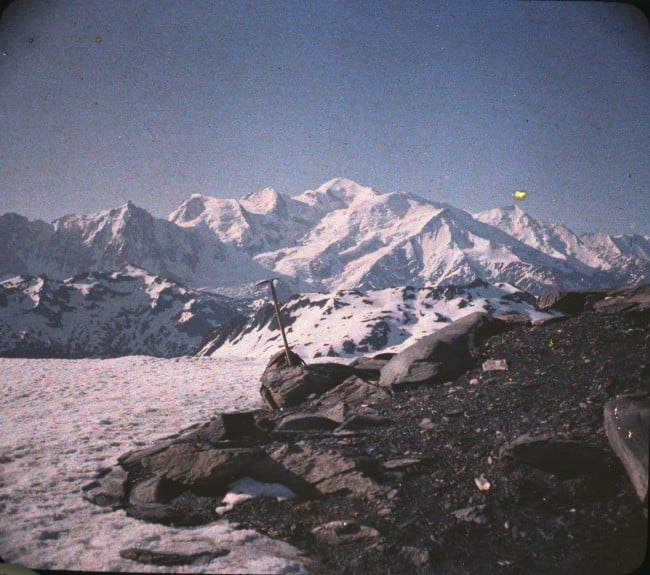 Vue sur le Mont-Blanc, Henri Bussille. Exposition sur la photographie autochrome au musée dauphinois.