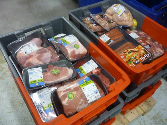 Emballages divers de viandes à consommer très rapidement.