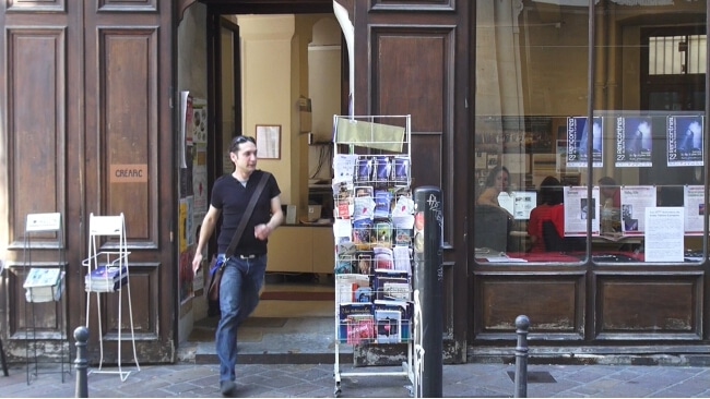 VRomano Garnier sortant du Créarc. © Joël Kermabon - Place Gre'net