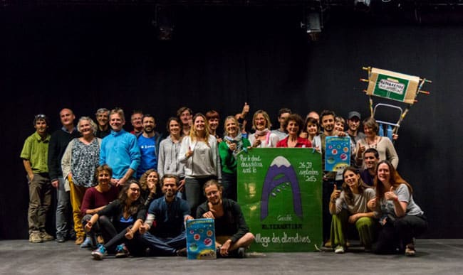 Charlotte Combeau et le collectif Alternatiba Grenoble. DR