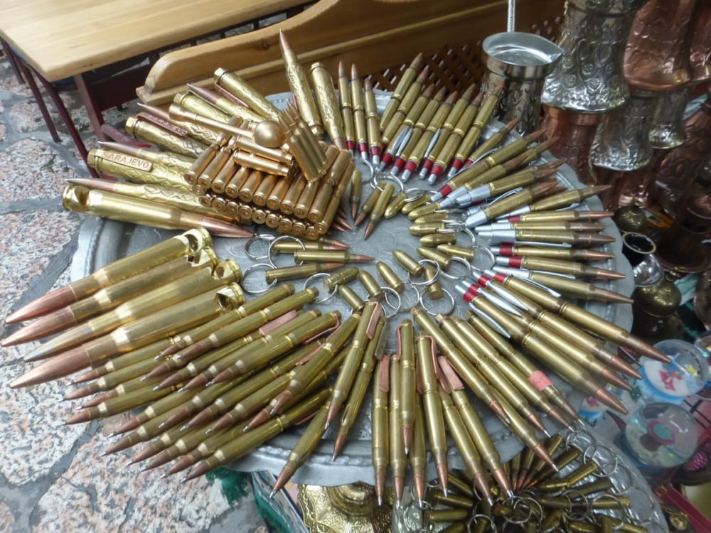 Boutiques de souvenirs à Sarajevo - 2015 © AW