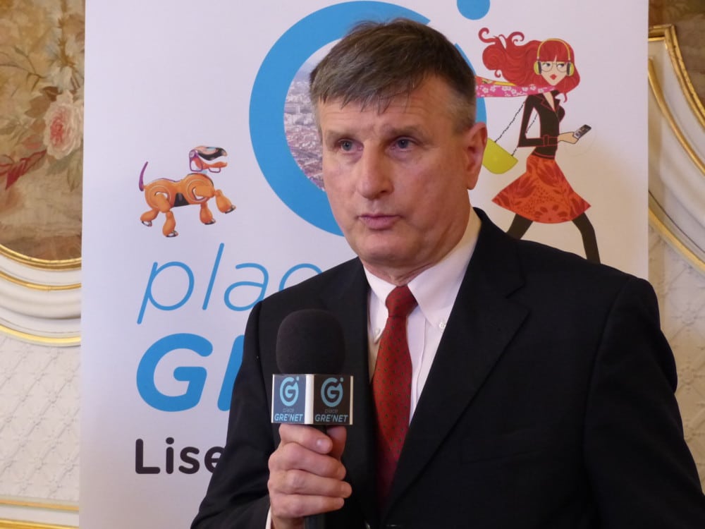 Bruno Desies, candidat tête de liste FN arrivé en tête en Isère au premier tour des élections régionales. © Séverine Cattiaux - Place Gre'net