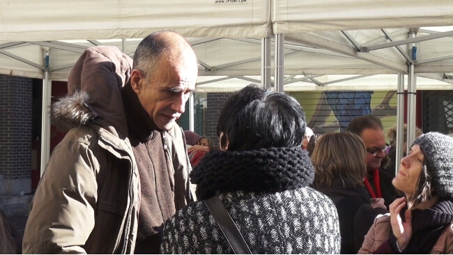 Antonio Placer en grande discussion. © Joël Kermabon - Place Gre'net