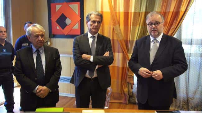 De gauche à droite : Jean-Claude Peyrin, Jean-Paul Bonnetain et Damien Guiguet. © Joël Kermabon - Place Gre'net