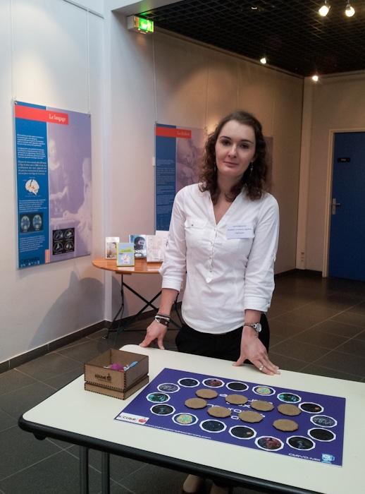 Jessica Massonié, étudiante en Master de sciences cognitives et membre du projet associatif Cogni’Junior, qui intervient lors de la semaine du cerveau. DR