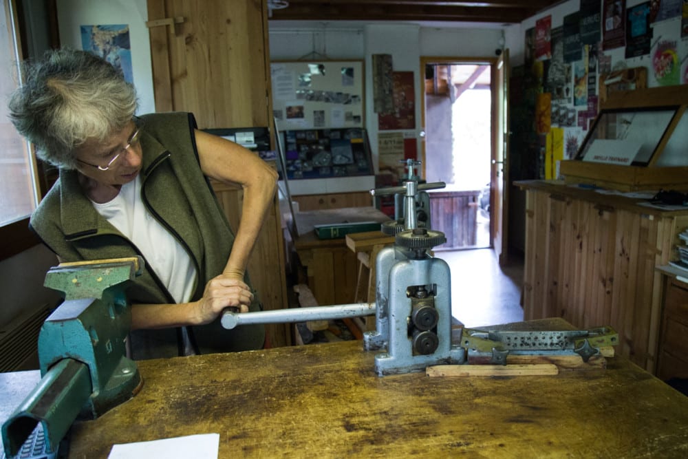 Dans l'atelier de Sibylle Traynard, créatrice de bijoux. © Yuliya Ruzhechka - Place Gre'Net