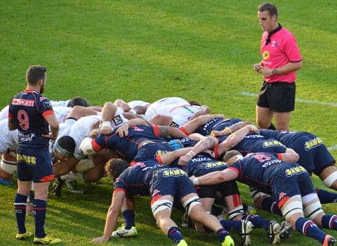 Après le point ramené de Clermont, les rugbymen grenoblois, treizièmes du Top 14, doivent s’imposer samedi face à Bordeaux-Bègles pour se rapprocher de Pau.