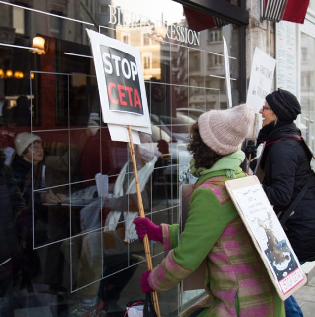 Action de sensibilisation contre CETA. 21 janvier 2017. © Yuliya Ruzhechka - Place Gre'net