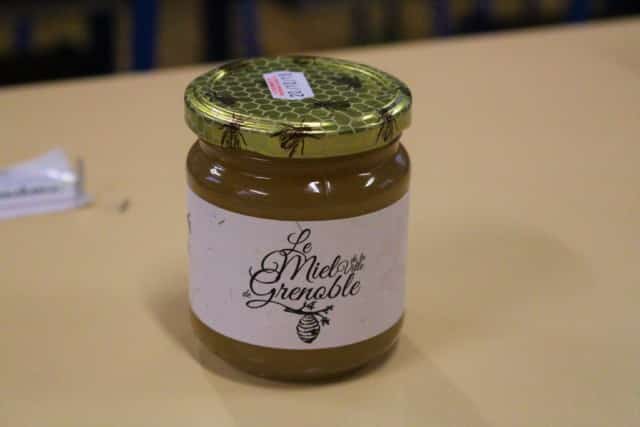 Pot de miel de Grenoble © Corentin Libert