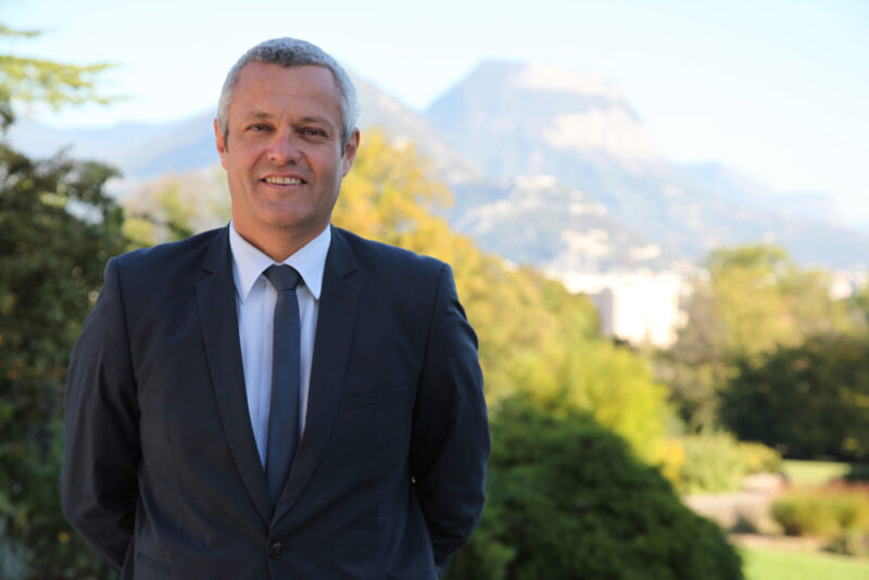 Fabrice Hugelé est mairie de Seyssins et 3e vice-président de la Métropole chargé de l'économie, de l'industrie, du tourisme et de l'attractivité du territoire. © mairie de Seyssins