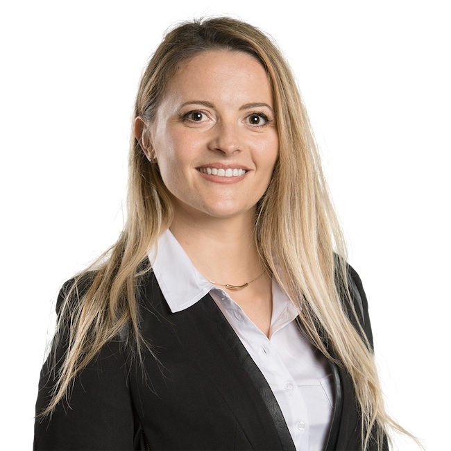 Séverine Friol, candidate UPR sur la 9e circonscription.