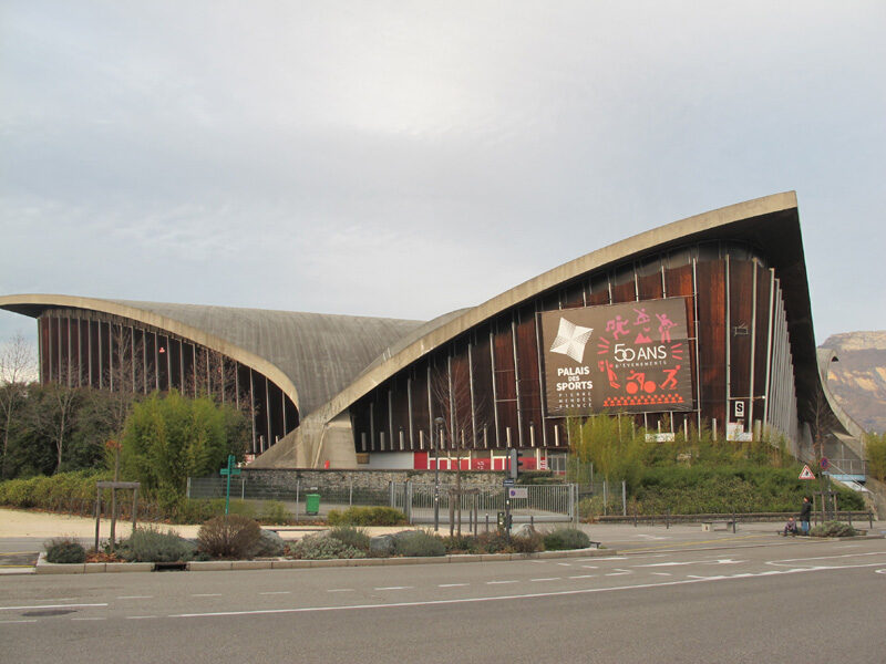 Palais des Sports, ancien Stade des glaces édifié pour les Jeux Olympiques d'hiver de 1968 à Grenoble. © Séverine Cattiaux - Place Gre'net