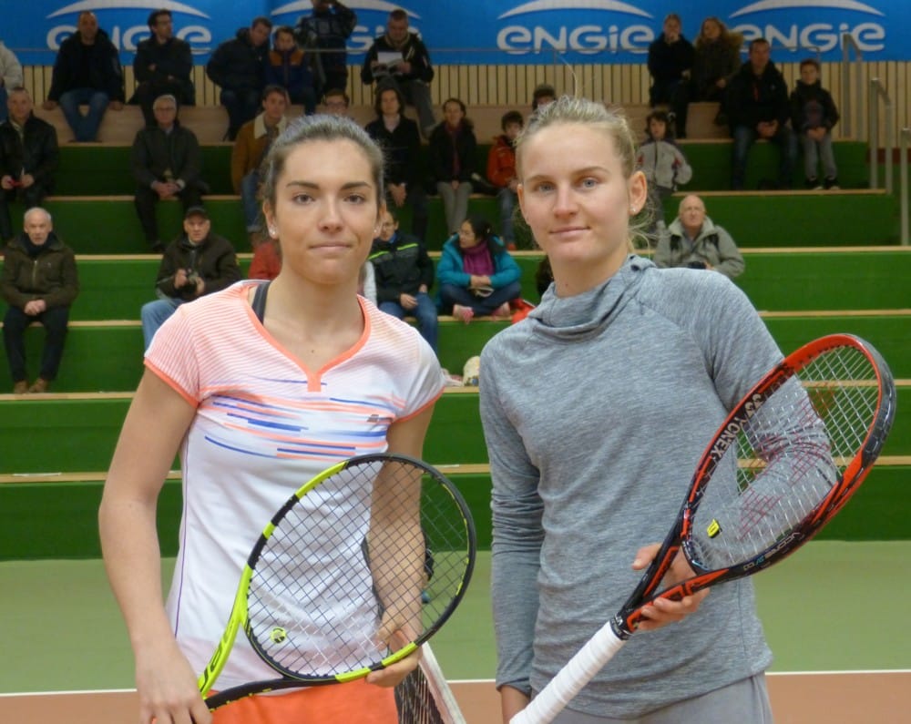 La Luxembourgeoise Eléonora Molinaro et la Française Fiona Ferro, les deux finalistes de l'Engie Open de l'Isère 2018. © Grenoble Tennis