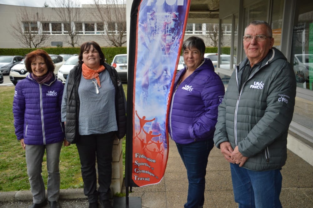 De gauche à droite, Michèle Bergamo, Colette Coquil, Vanessa Leger et Serge Heuline du comité Isère de la FSGT. © Laurent Genin