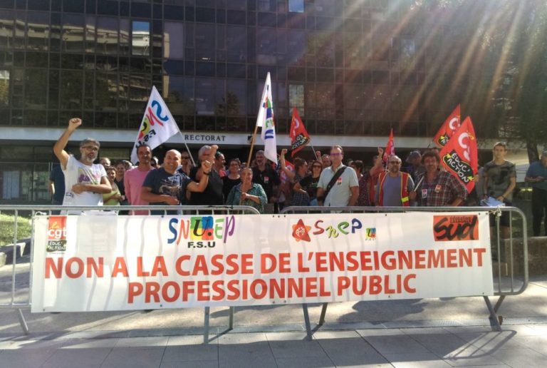 Manifestation lycées professionnels jeudi 27 septembre Rectorat © Florent Mathieu - Place Gre'net