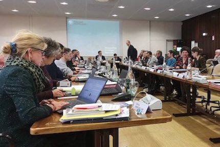 Comme depuis cinq ans, la ville de Grenoble maintient le cap de l'austérité. Et se refuse toujours, pour tenter de résorber sa dette, à augmenter les impôts