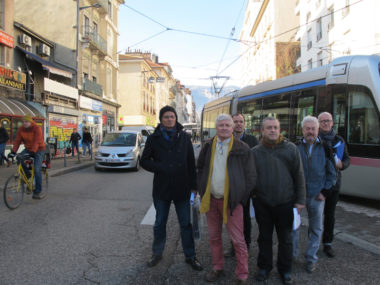 Collectif Le vélo qui marche, mercredi 28 novembre 2018 © Séverine Cattiaux - Place Gre'net