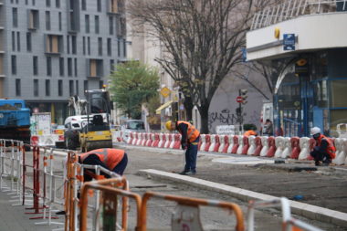 Travaux dans le centre-ville de Grenoble à l'approche des fêtes de Noël - novembre 2018