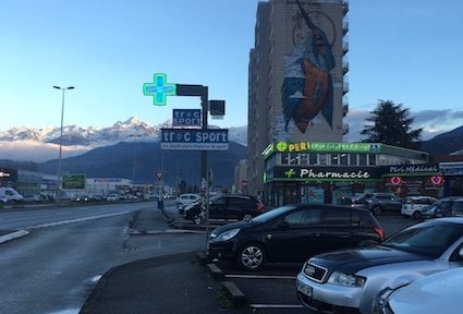 En 2020, la Métropole de Grenoble entend limiter l'affichage publicitaire à un format de 4m2 maxi. Et limiter l'emprise du numérique.