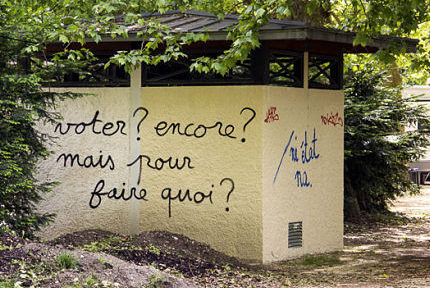 UNE Tag, politique, vote, parc Paul Mistral, Grenoble. © Chloé Ponset - Place Gre'net
