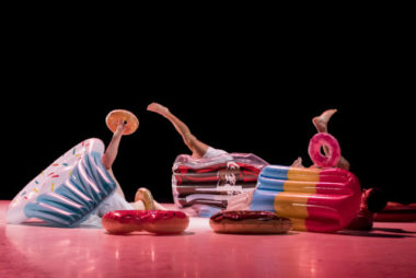 De la danse pour tous les âges - Hexagone du 11 au 13 décembre. H&G est une relecture du conte Hansel et Gretel version condamnation de la malbouffe.H&G © Fabienne Gras