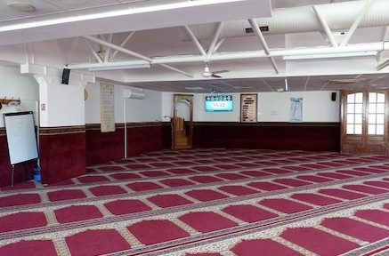 Le juge des référés a confirmé la fermeture administrative, pour six mois, de la mosquée Al-Kwathar à Grenoble. En cause : les prêches radicaux de l'imam.