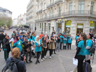 "Course pour la dignité" organisée par l'Alliance citoyenne, samedi 5 avril 2019. Des femmes voilées et non voilées ont couru pour défendre leur liberté de porter le voile. © Séverine Cattiaux - Place Gre'net