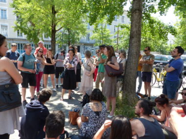 Des personnels de l'Education nationale, réunis le 19 juin 2019 devant le lycée Stendhal, ont décidé de la suite de la grève contre la loi Blanquer.