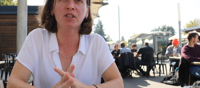 Nathalie Cote, candidate à Claix face au maire sortant et journaliste Christophe Revil © Patricia Cerinsek