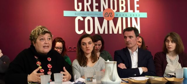 Collectif Grenoble en Commun, conférence de presse sur l'égalité, mercredi 4 mars 2020 © Ambre Croset