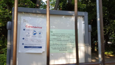 Collège Münch à Grenoble, fermé comme tous les établissements d'Isère et de France pour cause de crise sanitaire de coronavirus, vendred 24 avril 2020 © Séverine Cattiaux - Place Gre'net