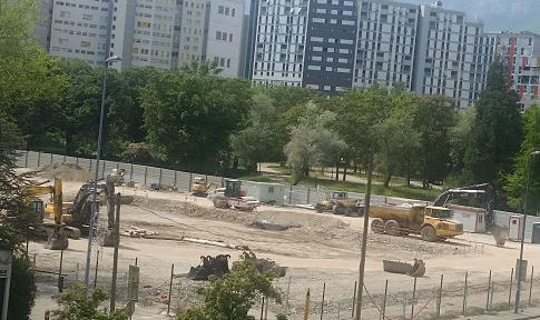 UNE Travaux de la reconstruction du collège Lucie Aubrac, quartier Villeneuve, lundi 24 avril 2020 © Marjolaine Gondran