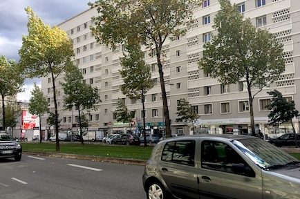 A Grenoble, la pollution automobile a baissé de 72 % avec le confinement. Pendant que le chauffage faisait grimper les niveaux de particules fines.