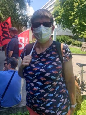  Les enseignants manifestent devant le rectorat de Grenoble