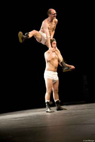 Du cirque en slip kangourou avec Okidok © Léo Mauger