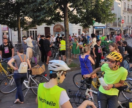 Une “vélorution” à Grenoble... sous forme de parade de victoire pour Grenoble en commun ?