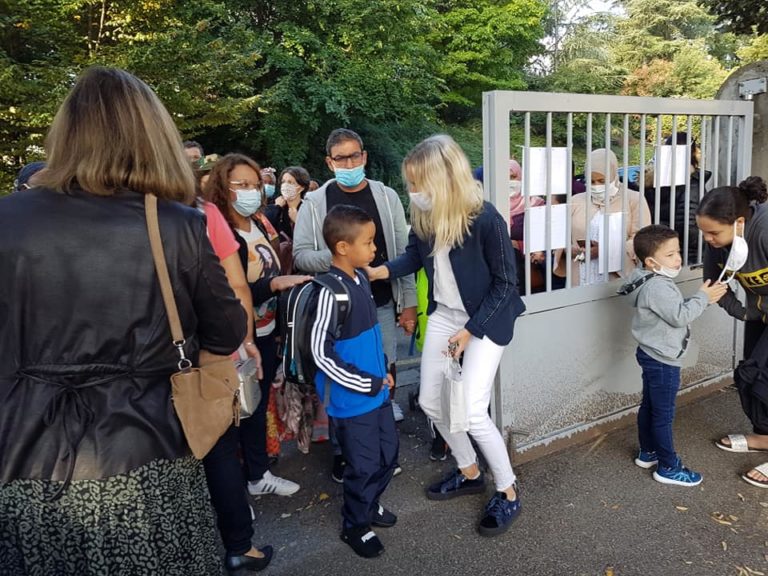 Des parents d'élèves demandent à la Ville de Grenoble une enquête sur les effets des mesures sanitaires sur les enfants