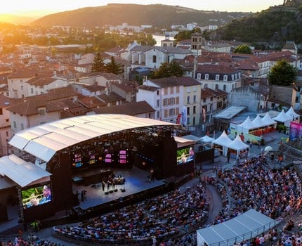 Faute de festival l'été dernier, Jazz à Vienne propose une série de concerts jusqu'en 2021