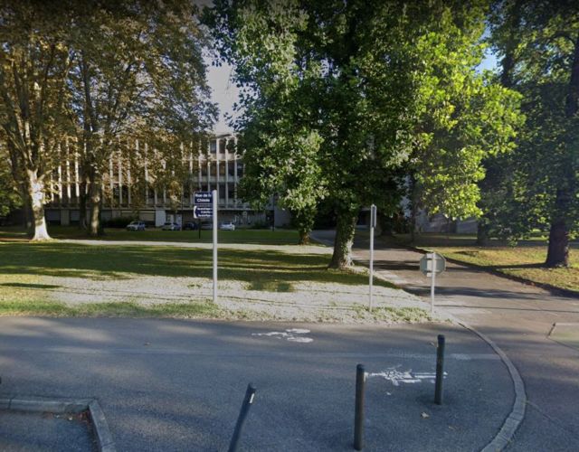 La vue du 301 rue de la chimie ou l'explosion a eu lieu en fin d'après-midi. © Google Maps