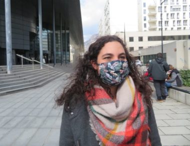Elsa Ghanassia, avocate de trois des prévenus. © Tim Buisson – Place Gre’net