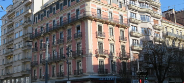 En tout, 31 logements ont été rénovés dans l'ancien hôtel Touring. © Tim Buisson – Place Gre’net