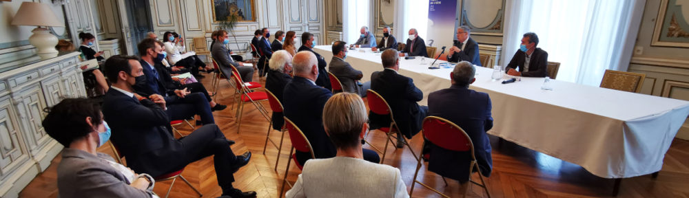 Dix-sept EPCI de l'Isère ont signé un contrat de relance pour la transition écologique avec l'État et le Département. © Joël Kermabon - Place Gre'net
