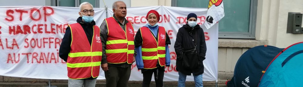 Des agents du Crous Grenoble Alpes ont débuté une grève de la faim ce lundi 20 septembre 2021, devant la Maison des étudiants, pour dénoncer notamment de "graves dysfonctionnements" internes.