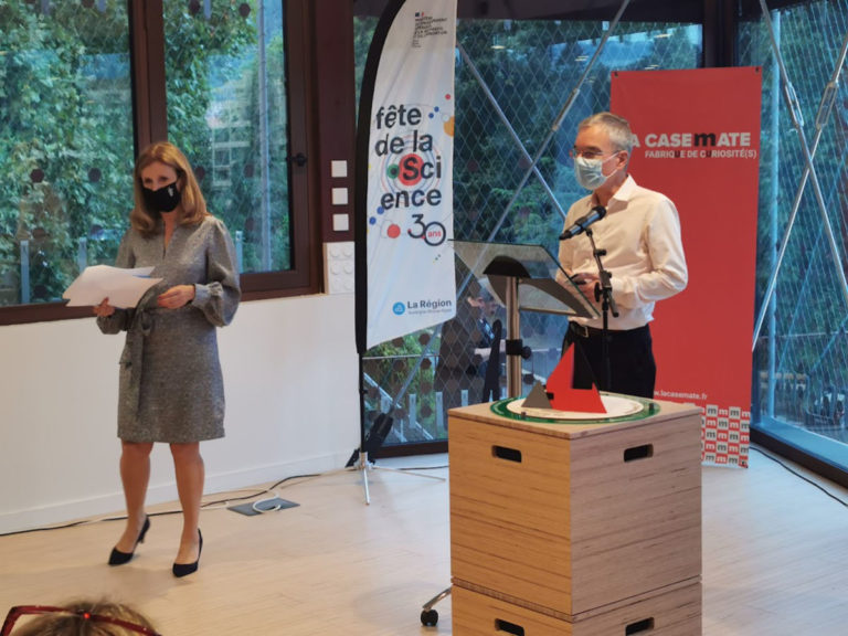 Corine Lemariey, la nouvelle présidente de l’établissement public de coopération culturelle (EPCC)-CSTI Grenoble-Alpes avait dévoilé le programme de la Fête de la Science à l'occasion de l'inauguration des nouveaux locaux de La Casemate. © Joël Kermabon - Place Gre'net